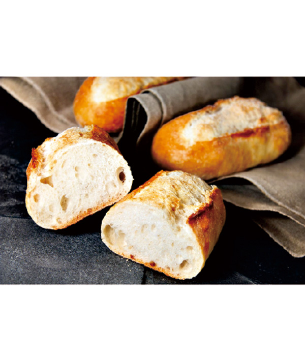 LAU1033 Pain Sandwich White, 90% Bake Stonebake, 130gm 意式三文治包(90%烘焙).jpg